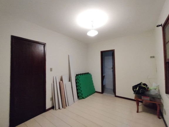 Imagem Casa com 4 Quartos à Venda, 114 m² em Santa Cecília - Teresópolis