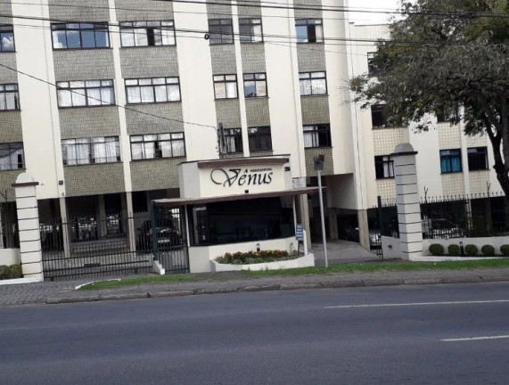 Apartamento com 3 Quartos à Venda, 94 m² em Bacacheri - Curitiba