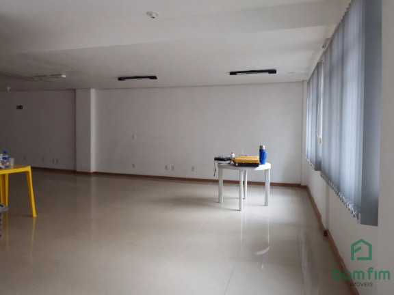 Imagem Sala Comercial para Alugar, 80 m² em Centro Histórico - Porto Alegre Imagem Sala Comercial para Alugar, 80 m² em Centro Histórico - Porto Alegre