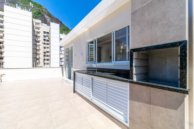 Imagem Cobertura com 3 Quartos à Venda, 237 m² em Copacabana - Rio De Janeiro
