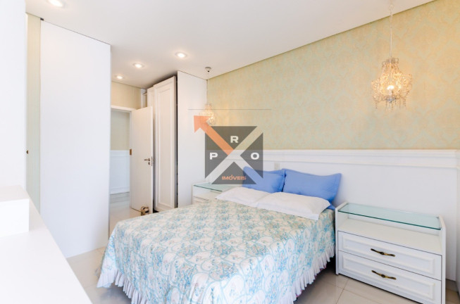 Imagem Imóvel com 3 Quartos à Venda, 175 m² em Pitangueiras - Guarujá Imagem Imóvel com 3 Quartos à Venda, 175 m² em Pitangueiras - Guarujá