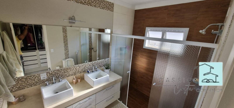 Imagem Casa com 4 Quartos à Venda, 369 m² em Via Castelli - Louveira