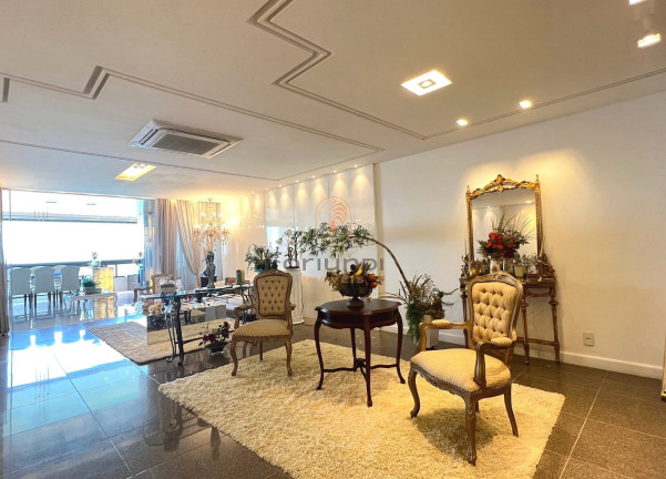 Imagem Apartamento com 5 Quartos à Venda, 480 m² em Praia Da Costa - Vila Velha Imagem Apartamento com 5 Quartos à Venda, 480 m² em Praia Da Costa - Vila Velha