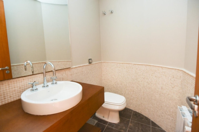 Imagem Apartamento com 3 Quartos à Venda, 279 m² em Planalto - Gramado