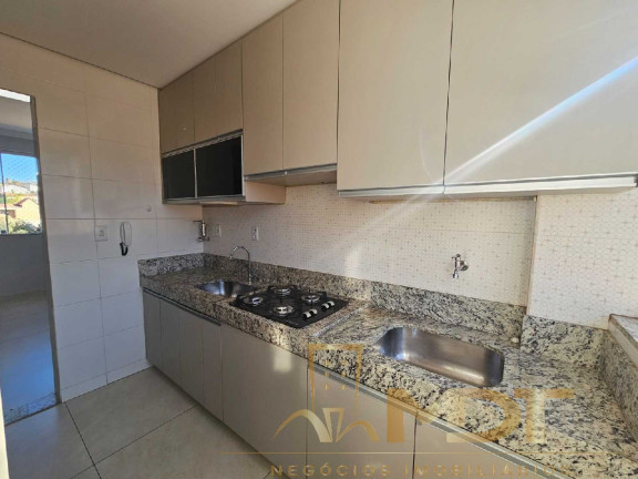 Imagem Apartamento com 3 Quartos à Venda, 65 m² em Santa Amélia - Belo Horizonte