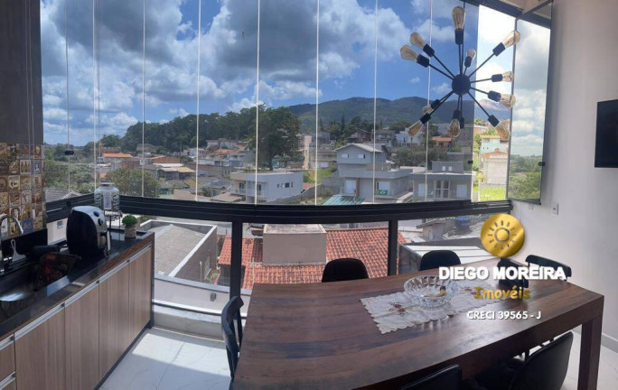 Imagem Casa com 3 Quartos à Venda, 150 m² em Jardim Maristela - Atibaia Imagem Casa com 3 Quartos à Venda, 150 m² em Jardim Maristela - Atibaia