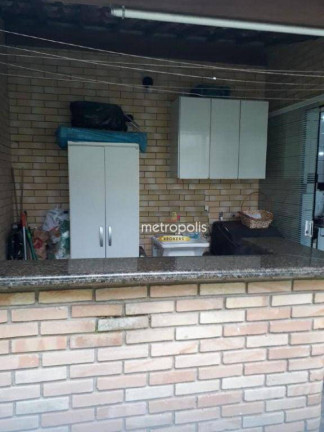 Imagem Sobrado com 2 Quartos à Venda, 176 m² em Utinga - Santo André