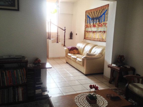 Imagem Casa com 3 Quartos à Venda, 230 m² em Cidade Dutra - São Paulo