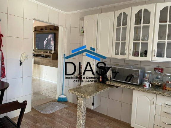 Imagem Casa com 2 Quartos à Venda, 345 m² em Centro - Araraquara Imagem Casa com 2 Quartos à Venda, 345 m² em Centro - Araraquara