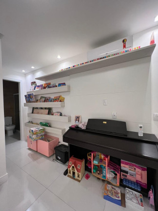 Imagem Casa com 4 Quartos para Alugar, 350 m² em Barra Da Tijuca - Rio De Janeiro
