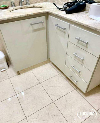 Imagem Apartamento com 3 Quartos à Venda, 130 m² em Copacabana - Rio De Janeiro