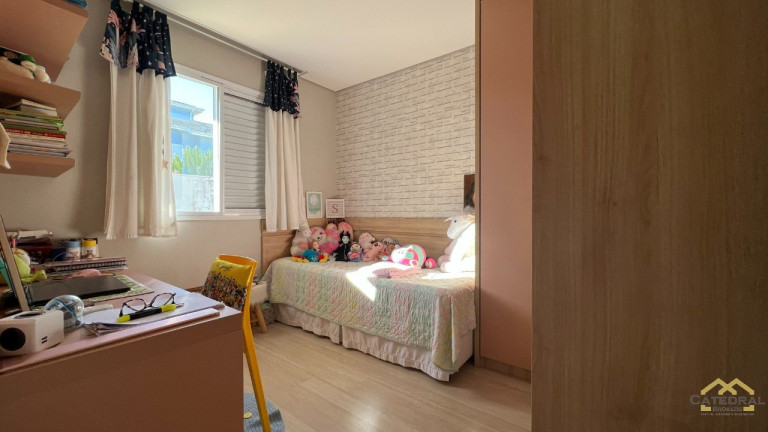 Imagem Imóvel com 4 Quartos à Venda, 157 m² em Medeiros - Jundiaí Imagem Imóvel com 4 Quartos à Venda, 157 m² em Medeiros - Jundiaí