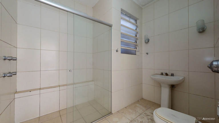 Imagem Imóvel com 2 Quartos à Venda, 74 m² em Petrópolis - Porto Alegre