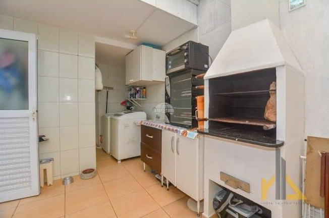 Imagem Sobrado com 3 Quartos à Venda, 134 m² em Fanny - Curitiba