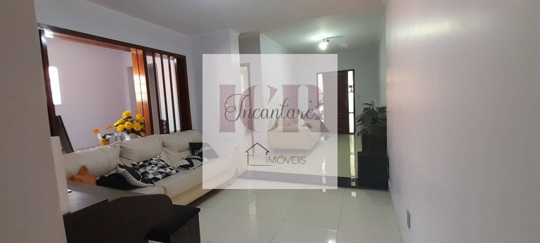 Imagem Casa com 2 Quartos à Venda, em Vila Augusta - Sorocaba Imagem Casa com 2 Quartos à Venda, em Vila Augusta - Sorocaba