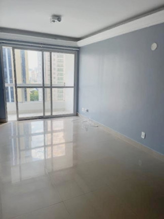 Imagem Apartamento com 2 Quartos à Venda, 75 m² em Moema - São Paulo