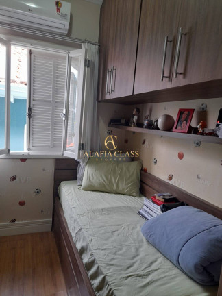Imagem Casa com 4 Quartos à Venda, 250 m² em Jardim Lambreta - Cotia
