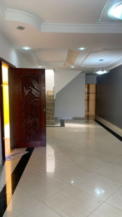 Imagem Sobrado com 3 Quartos à Venda, 250 m² em Vila Santa Helena - Poá Imagem Sobrado com 3 Quartos à Venda, 250 m² em Vila Santa Helena - Poá