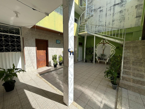 Imagem Casa com 7 Quartos para Alugar, 210 m² em Canela - Salvador Imagem Casa com 7 Quartos para Alugar, 210 m² em Canela - Salvador