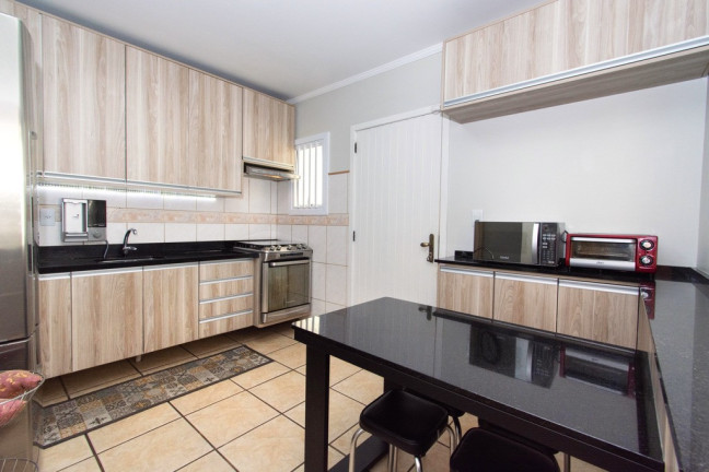 Imagem Casa com 4 Quartos à Venda, 250 m² em São José - Canoas
