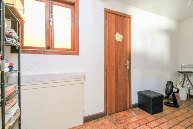 Imagem Imóvel com 3 Quartos à Venda,  em Cavalhada - Porto Alegre