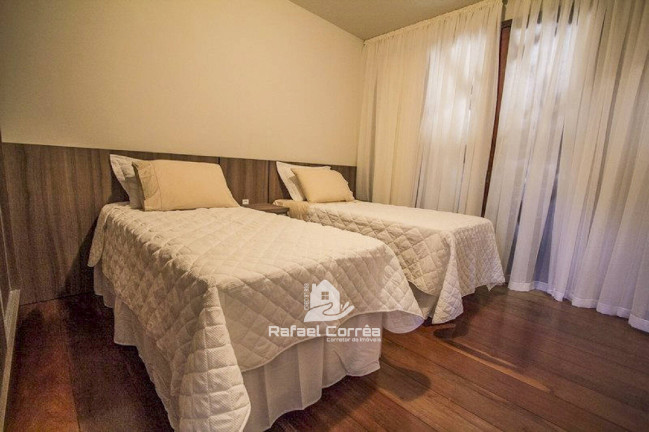 Imagem Casa com 4 Quartos à Venda, 405 m² em Itajubá - Barra Velha
