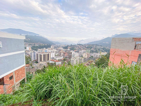 Terreno à Venda, 685 m² em Panorama - Teresópolis