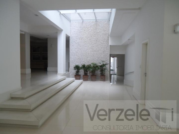 Imagem Apartamento com 4 Quartos à Venda, 200 m² em Centro - Balneário Camboriú Imagem Apartamento com 4 Quartos à Venda, 200 m² em Centro - Balneário Camboriú