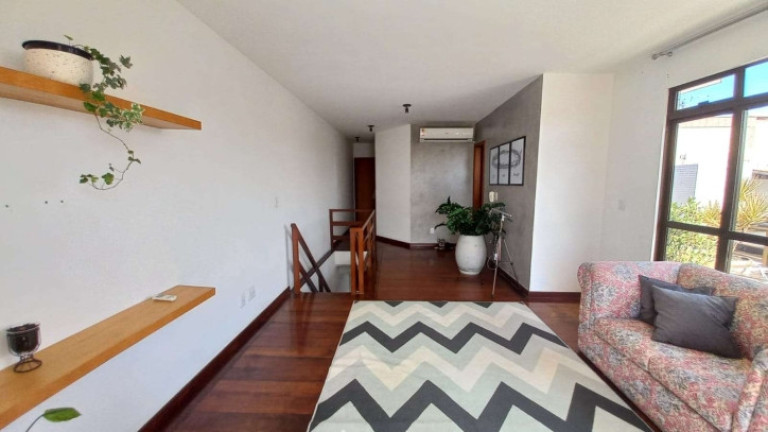 Imagem Cobertura com 4 Quartos à Venda, 192 m² em Algodoal - Cabo Frio