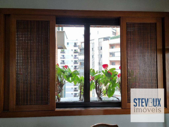 Imagem Apartamento com 3 Quartos à Venda, 330 m² em Moema - São Paulo