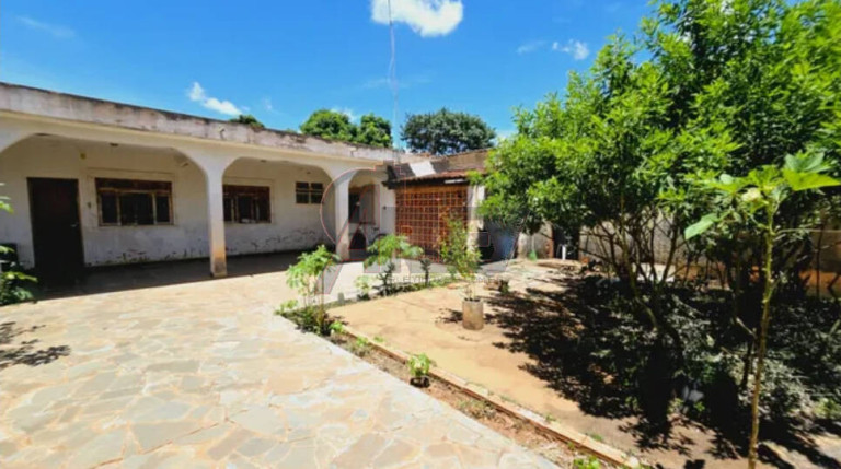 Imagem Casa com 3 Quartos à Venda, 600 m² em Jardim Primavera - Montes Claros Imagem Casa com 3 Quartos à Venda, 600 m² em Jardim Primavera - Montes Claros