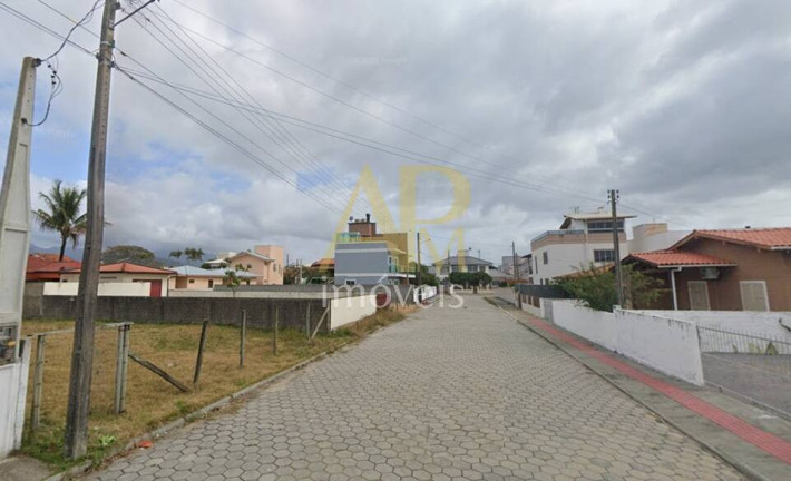 Terreno à Venda, 300 m² em Praia Do Sonho - Palhoça