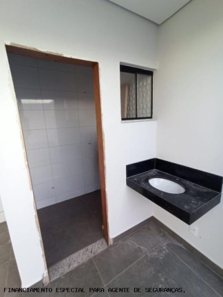 Imagem Casa com 2 Quartos à Venda, 125 m² em Parque Avenida - Maringá