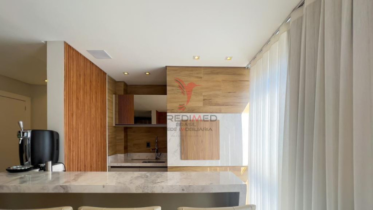 Imagem Apartamento com 3 Quartos à Venda, 107 m² em Meia Praia - Itapema Imagem Apartamento com 3 Quartos à Venda, 107 m² em Meia Praia - Itapema