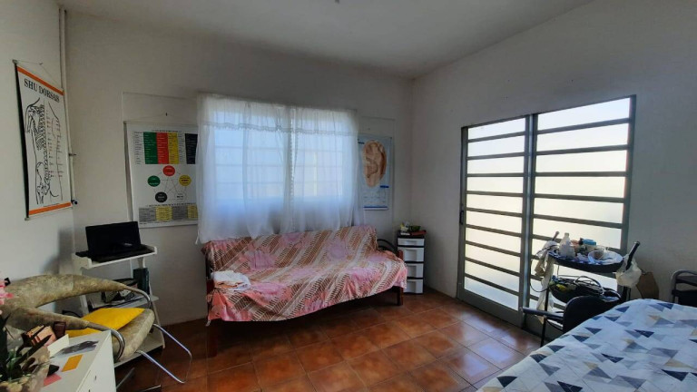 Casa com 3 Quartos à Venda,  em Jardim Itanguá - Sorocaba