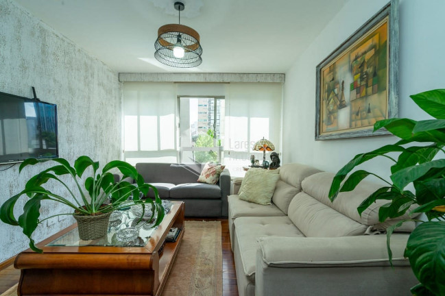 Imagem Apartamento com 3 Quartos à Venda, 130 m² em Itaim Bibi - São Paulo