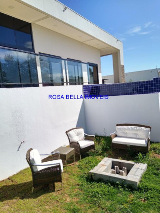 Imagem Casa com 3 Quartos à Venda, 400 m² em Medeiros - Jundiaí