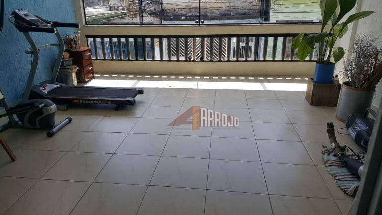 Imagem Sobrado com 4 Quartos à Venda, 250 m² em Vila Jacuí - São Paulo Imagem Sobrado com 4 Quartos à Venda, 250 m² em Vila Jacuí - São Paulo