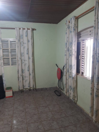 Imagem Casa com 2 Quartos à Venda, 360 m² em Jardim Petrópolis - Várzea Grande