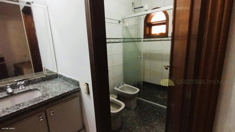 Imagem Casa com 5 Quartos à Venda, 886 m² em Jardim Virgínia - Guarujá Imagem Casa com 5 Quartos à Venda, 886 m² em Jardim Virgínia - Guarujá