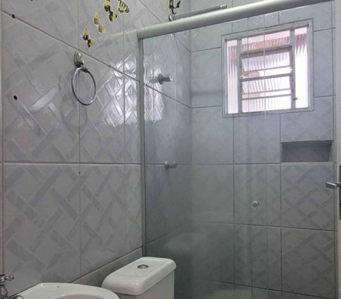 Imagem Casa à Venda, em São Paulo Imagem Casa à Venda, em São Paulo