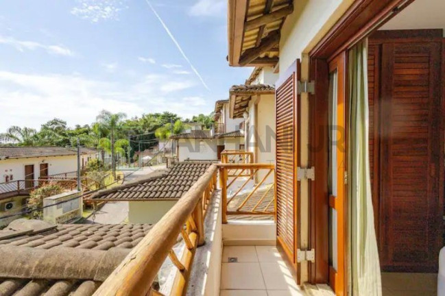 Imagem Imóvel com 2 Quartos à Venda, 60 m² em Curral - Ilha Bela - Ilhabela