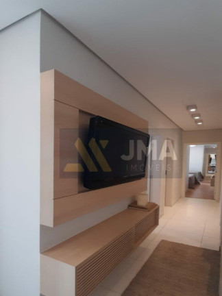 Imagem Imóvel com 3 Quartos à Venda, 146 m² em João Pinheiro - Belo Horizonte