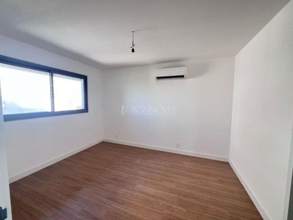 Imagem Apartamento com 3 Quartos à Venda, 198 m² em Barra Da Tijuca - Rio De Janeiro