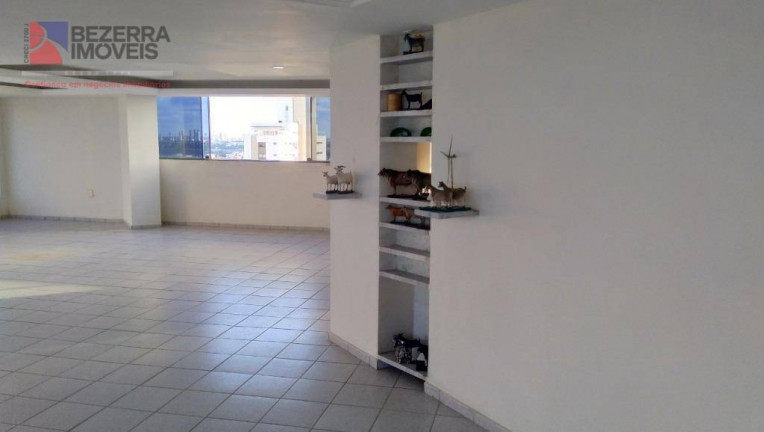 Cobertura com 4 Quartos à Venda, 574 m² em Nova Descoberta - Natal