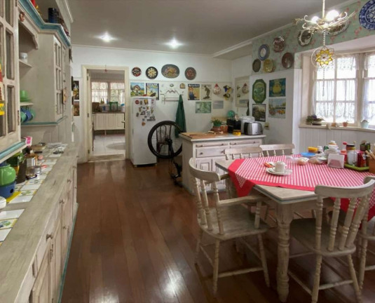 Imagem Casa com 4 Quartos à Venda, em Chácara Santa Lúcia Dos Ypes - Carapicuíba Imagem Casa com 4 Quartos à Venda, em Chácara Santa Lúcia Dos Ypes - Carapicuíba