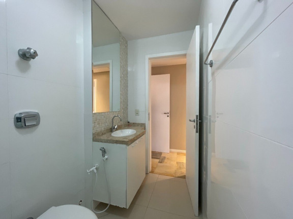 Imagem Apartamento com 3 Quartos à Venda, 101 m² em Centro - Florianópolis