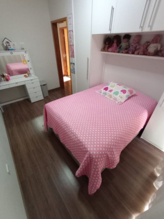 Imagem Casa com 3 Quartos à Venda, 215 m² em Villa Branca - Jacareí