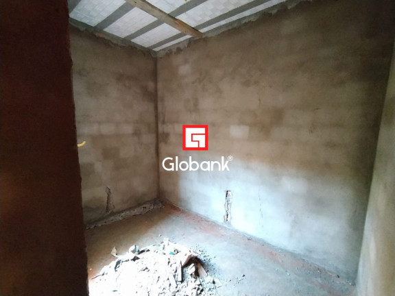 Imagem Casa com 2 Quartos à Venda, 93 m² em Alto Floresta - Montes Claros