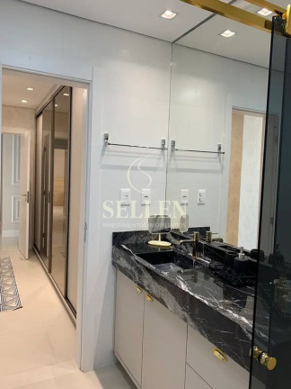 Imagem Apartamento com 3 Quartos à Venda, 155 m² em Pioneiros - Balneário Camboriú Imagem Apartamento com 3 Quartos à Venda, 155 m² em Pioneiros - Balneário Camboriú